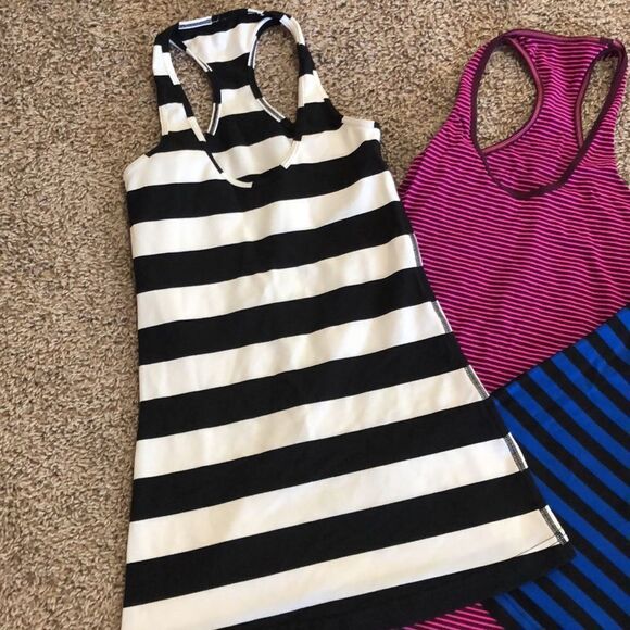 Size 2 Lululemon Lot - Picture 2 of 7